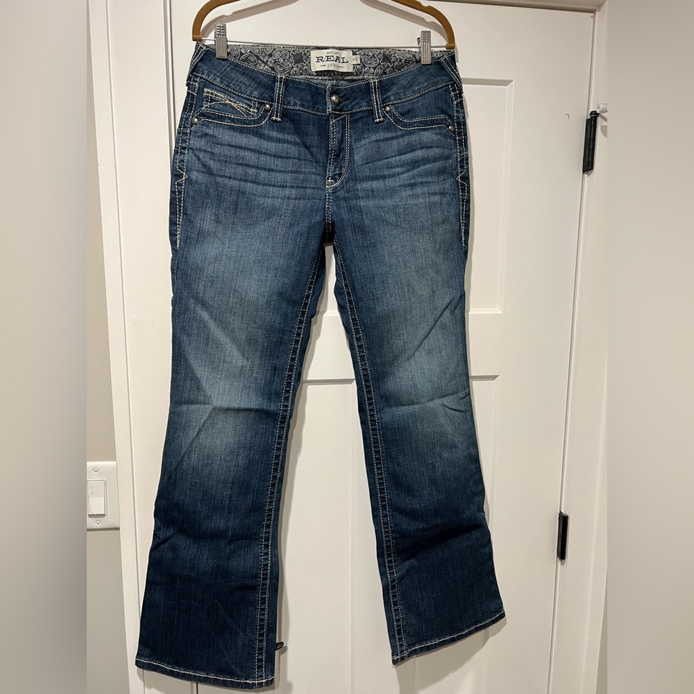 Women’s Ariat R.E.A.L. Mid Rise Boot Cut Jean Spitfire
Size 31R